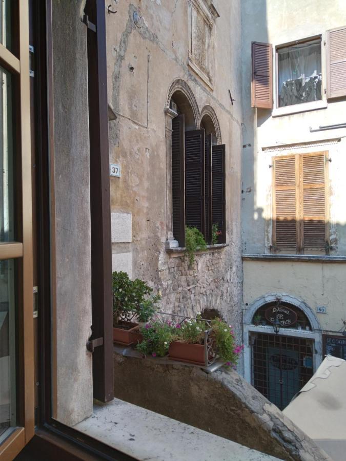 Originari Del Garda Apartment Garda  Exterior photo