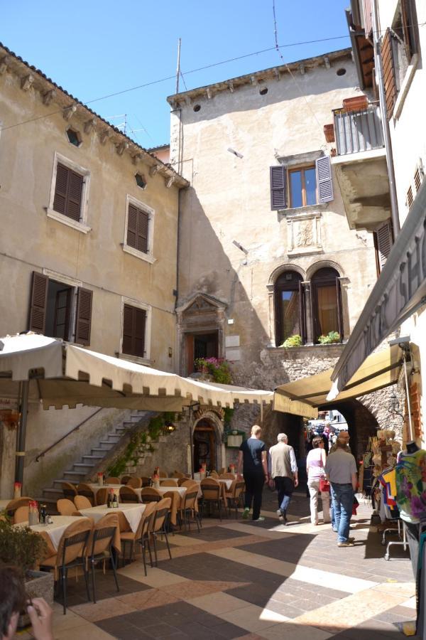 Originari Del Garda Apartment Garda  Exterior photo